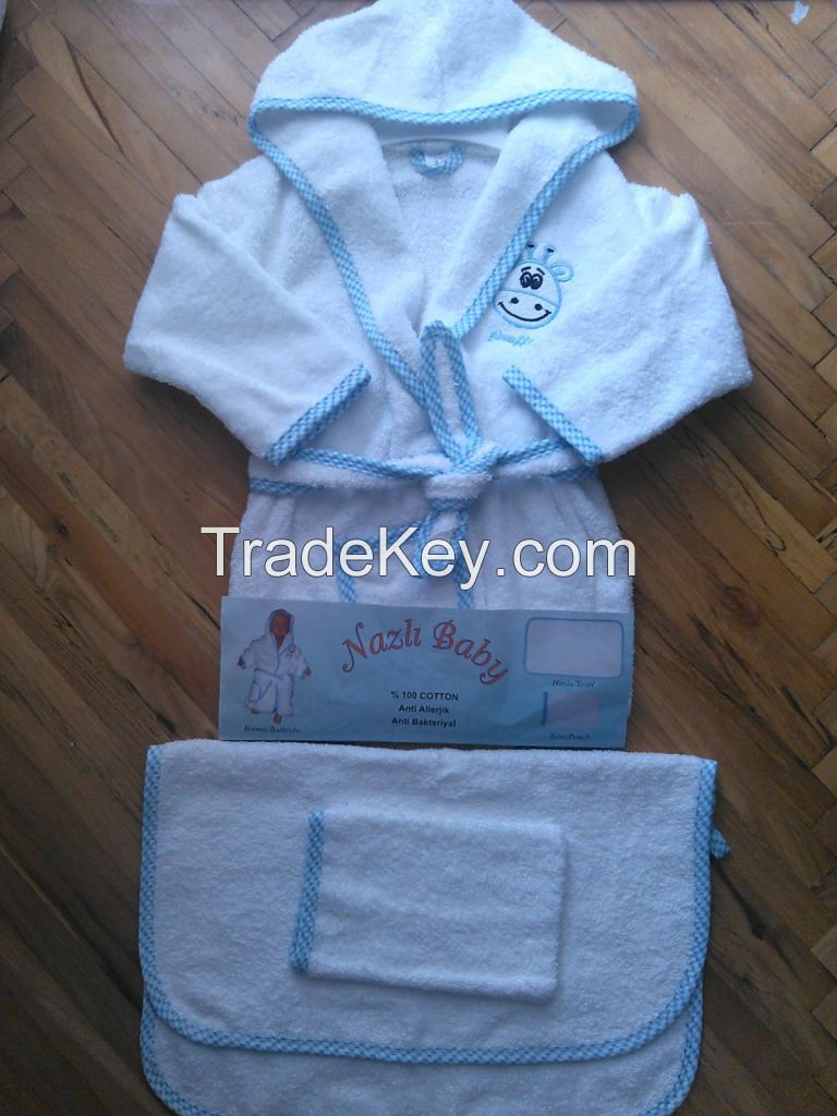 Baby bathrobe set or separate