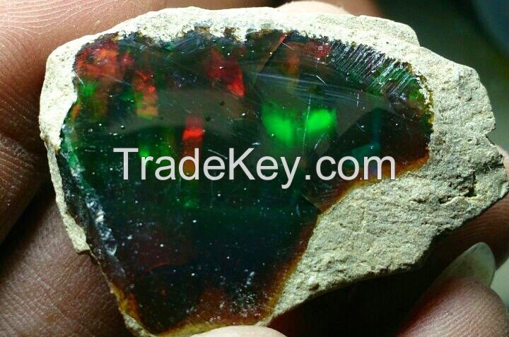 Ethiopian wollo opal