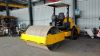 Hao Hong brand 6 ton tyre rode-on vibratory road roller compactor