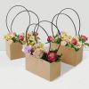 Fancy Kraft Paper Bag for Flower Wrapping Promotional Florist Supplies Gift Wrapping Decoration Shopping Bag With PVC Handle