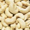 100% Organic Cashew nuts/ Organic cashews