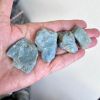 Raw Beryl stones for l...