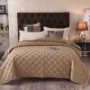 Wholesale Ultra Soft Velvet Bedspread Cozy Warm Stitching Quilt Classic Bed Blanket for All Season