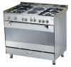 Free standing gas oven