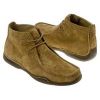 man shoe lady shoe  ch...