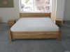Solid oak bed with bee...