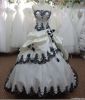 hot sale Appliqued black and white wedding dress 2012