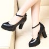 women fashion shoes leather shoes