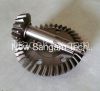 Crown wheel pinion