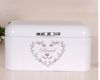 metal bread box
