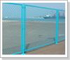 wire mesh fence