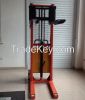 1000kg, 1600mm, Semi electric stacker