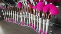 makeup brush