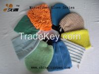 Microfiber cleaning glove