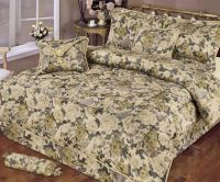 LUXURY JACQUARD COMFORTER