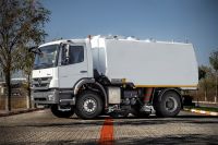 8 CBM Vacuum Road Sweeping Truck