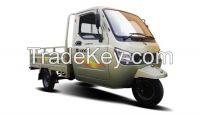 2016 Hot Sale CCC Cargo Passenger Motor Closed Cabin Adult Tricycle LY