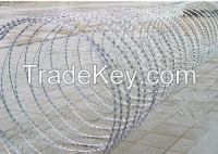 Electro galvanized barbed wire , hot dipped galvanized barbed wire ,Pvc barbed wire 