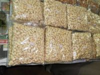 Certified Cashew nuts/ Organic Cashew Kernels/ Non GMO Cashew nuts Kernels