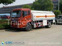 4000 gallons Dongfeng china oil tanker truck From China