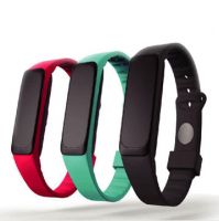 Smart bracelet with heart rate monitor, music control, OLED display