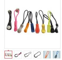 PVC Injection Nylon Zipper Slide for Garment &amp; Luggages