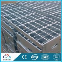 Serrated metal grate with aniskid fuction