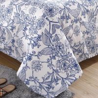 Bed spread with disperse printing style From China
