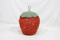 vArtex Dong Thap, Natural Straw Strawberry Basket – Handwoven Water Hyacinth Decor from Vietnam
