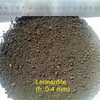 leonardite humic acid