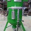 PORTABLE PRESSURIZED SANDBLASTING MACHINE