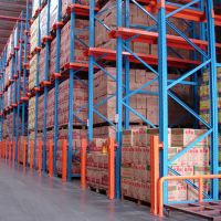 High density warehouse storage drive in pallet racking system