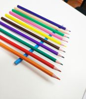 Wooden-Free Plastic 12 Color 7 Inch Pencil