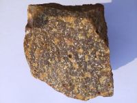 Fused magnesite