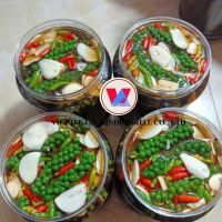 FRESH PICKLED GREEN PEPPERCORNS / FOR GOURMET COOKING / MADE IN VIETNAM
