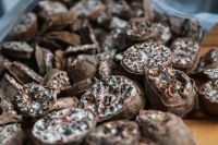 PREMIUM DRIED WILD BANANA / NO PRESERVATIVES