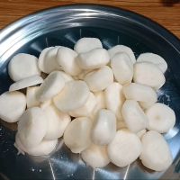 PREMIUM SLICED WATER CHESTNUT / LOW CALORIE, HIGH FIBER / 100% NATURAL, READY TO EAT / PRODUCT OF VIETNAM