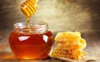 PURE WILD HONEY / RICH IN ANTIOXIDANTS, VITAMINS / NATURAL SWEETNESS, GOLDEN COLOR / VIETNAM