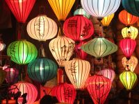HANDCRAFTED BAMBOO & SILK LANTERN / NATURAL DESIGN / CLEAN LABEL