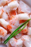 FRESHLY PROCESSED CRAB MEAT PEELED AND