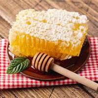 WILD HARVESTED HONEY COMB FOR PLANT BASED NUTRITION AND NATURAL SWEETENER USES