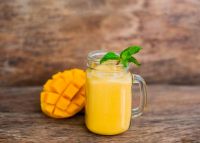 MANGO 100 PERCENT CONCENTRATE / READY TO