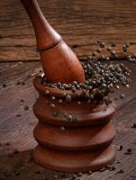 BULK WHOLE BLACK PEPPER HIGH QUALITY PUNGENT TASTE LONG SHELF LIFE