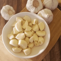 WHOLESALE FROZEN GARLIC PURELY MADE BULK SUPPLY FOR GLOBAL MARKET