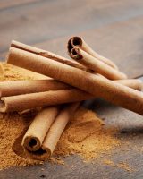 NATURAL DRIED CINNAMON STICKS / STRONG AROMA