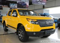 Faw Hongta T340 Pickup Has Watched Way Too Many Ford Explorer Commercials