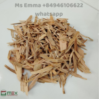 Pure Sandal Wood Chips