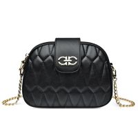 Stylish shoulder bag Pure color  joker