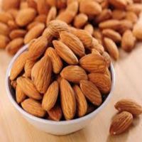Raw Badam Almond Nuts Kernels Organic Rich Nutrition Organic Almonds Yellow Shell Storage Apricot From South Africa