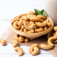 Raw cashew nut and White cashew nut